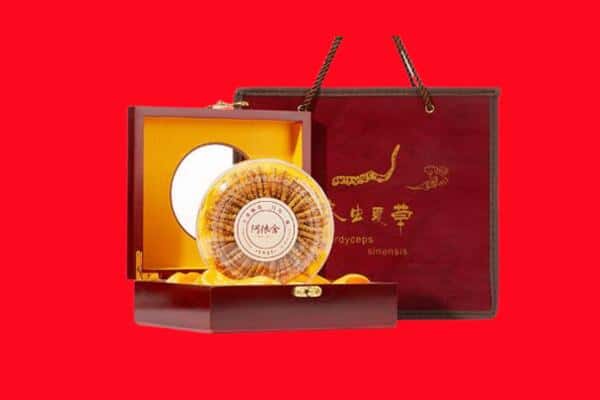 收购资讯:汨罗市回收冬虫夏草是按克吗